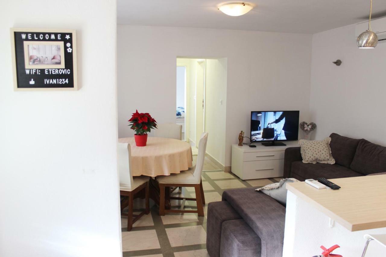 Apartment Pino بوتشيتشا المظهر الخارجي الصورة